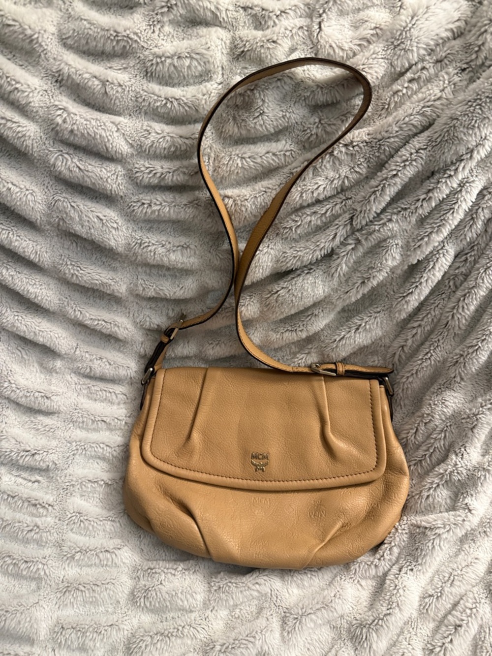 MCM Tan Leather Crossbody/Shoulder Bag